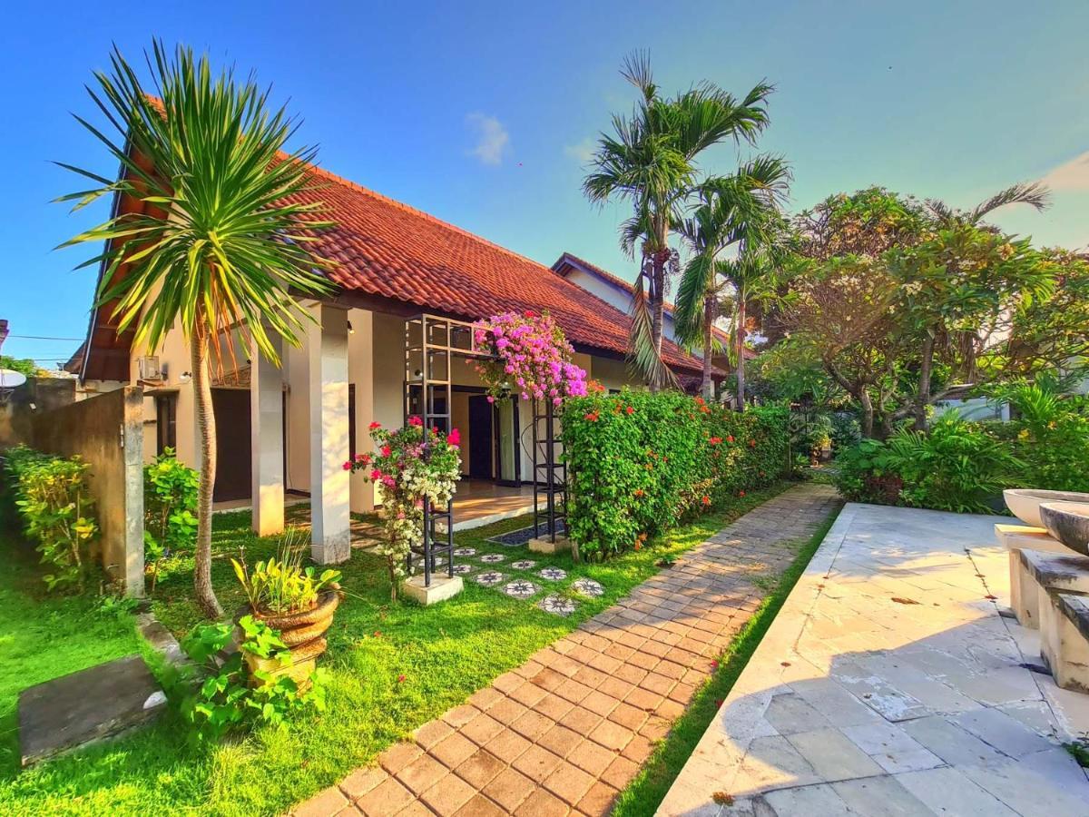 Sayang Taman Villas Sanur Екстериор снимка